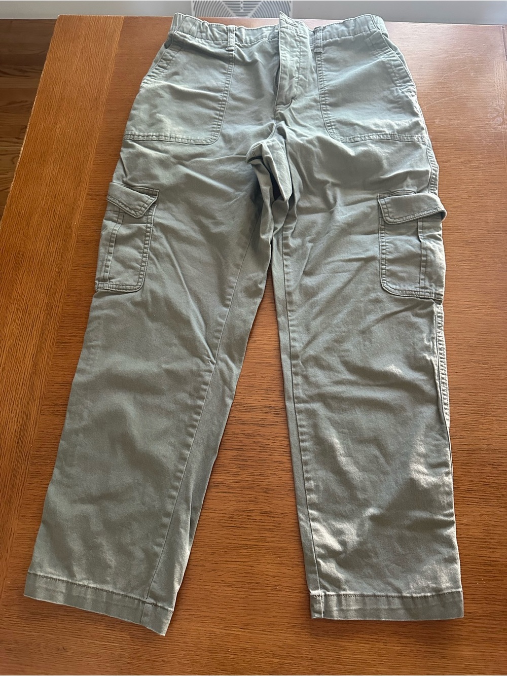 Old Navy Women's Sage Green Cargo Pants